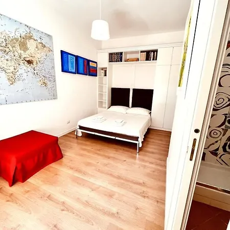 Greta's House , Centre Apartment
