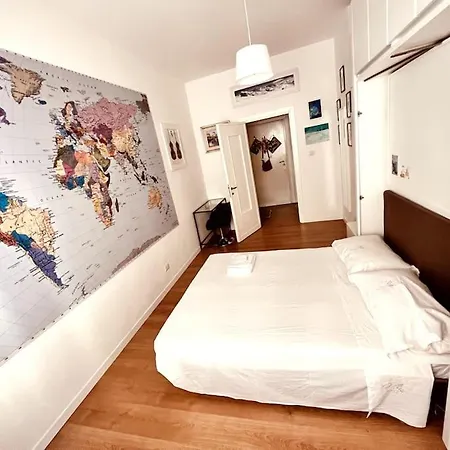 Greta's House , Centre Apartment